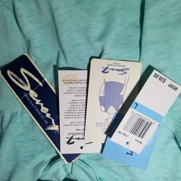 NWT Seven7 Cold Shoulder Tee - Picture 6 of 6